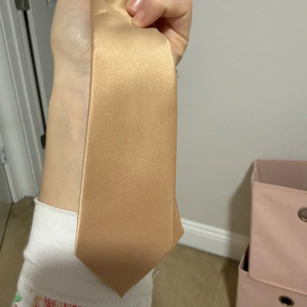 Elegant Gold Necktie